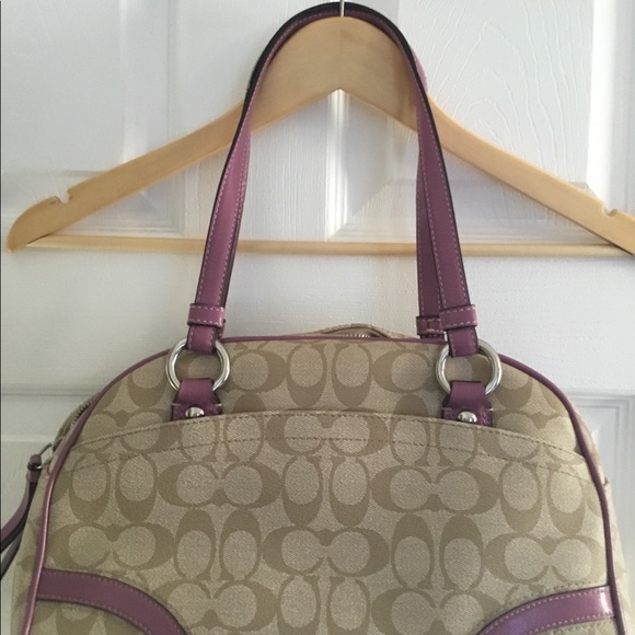 Coach Large Bag - Picture 4 of 8